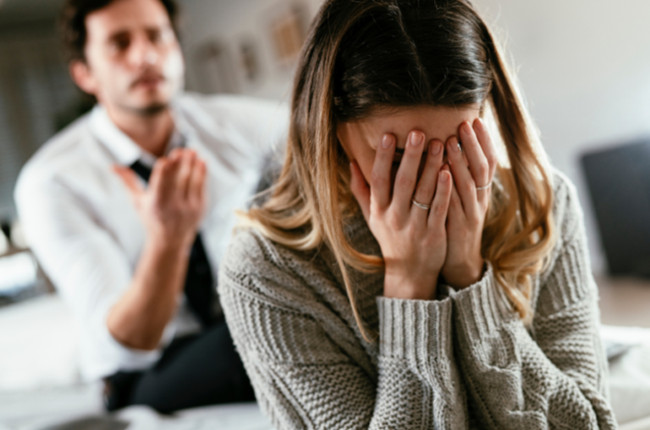 夫妻矛盾如何避免让过度的担忧和焦虑影响决策？